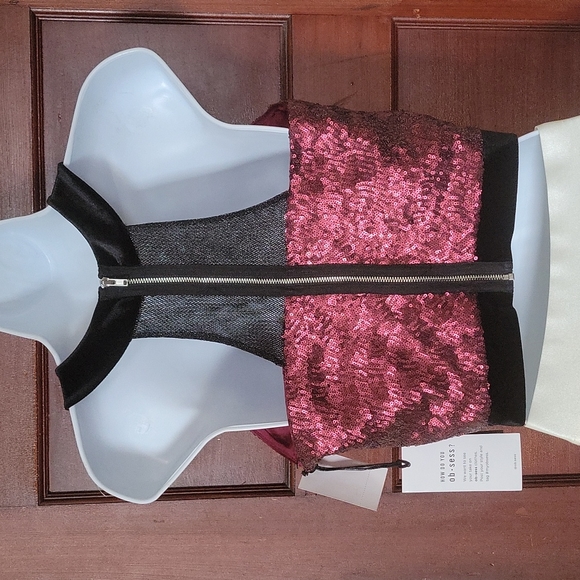 Velvet and Sequined Halter Top - Picture 5 of 5